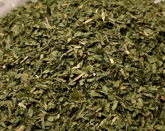 Dried Chopped Fenugreek Leaves Trigonella Foenum-Graecum Picked Fresh Dried and Shipped to Order - Methi ke Patte, Kasoori, Shanbalileh