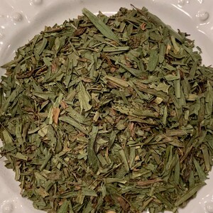 Dried Chopped Tarragon Leaves Artemisia Dracunculus Picked Fresh Dried and Shipped to Order Estragon, Fines Herbe au Dragon, Dragon Herb