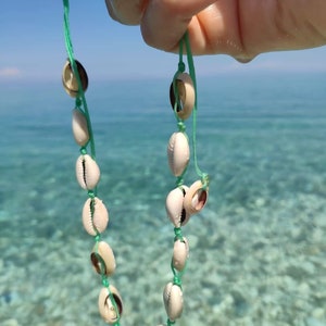 Cowrie Necklace, Cowrie Anklet, Cowrie Bracelet, Adjustable Cowrie, Jewelry Shells, Beach Necklace, Wrist Bracelet, Seashells Jewelry