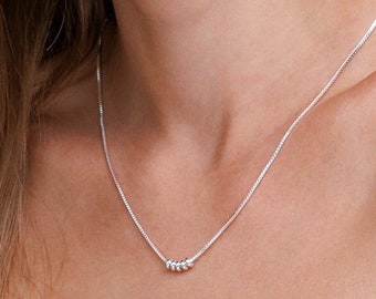 Dainty Silver Layering Necklace, Minimalist Tiny Silver Beads Necklace, Beaded Necklace, Thin Silver Necklace, Mothers Necklace, Boho