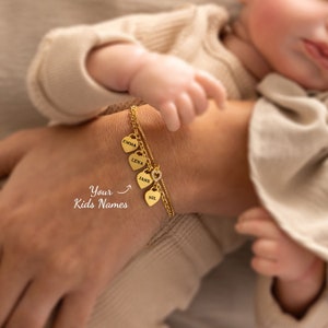 Pulsera de corazón de oro personalizada para mamá con nombre de niño, regalo personalizado para mamá, joyería con nombre de niño, regalo del día de la madre, pulsera de San Valentín para mamá
