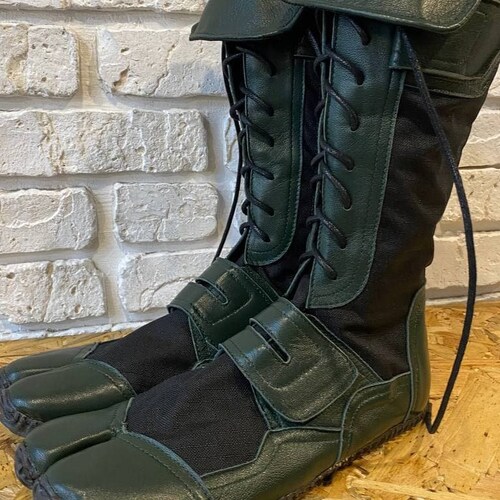 combat tabi boots