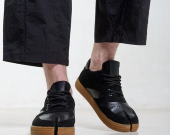 Handmade Leather Tabi Shoes - Split Toe Ninja Sneakers