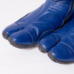 Blue Leather Tabi Shoes Handmade Japanese Split Toe Shoes, Soft Leather Ninja Boots, Unisex Custom Size Footwear image 4