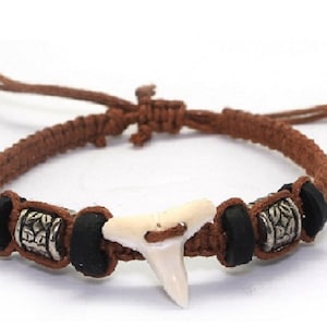 Hand Plaited Surf Bracelet with Shark Tooth -Brown