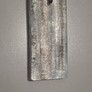 Handmade wood wall hangers