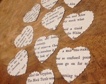 115 Alice in Wonderland paper hearts
