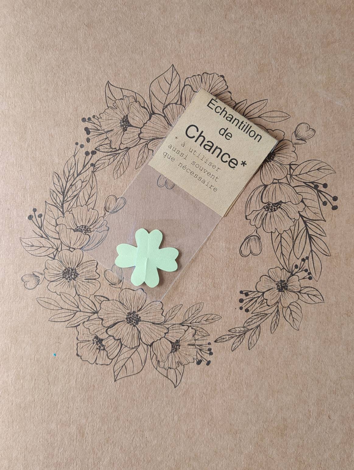 Broche Porte-bonheur Trèfle à 4 Feuilles - Argentée Avec Pierres Violettes, Vintage