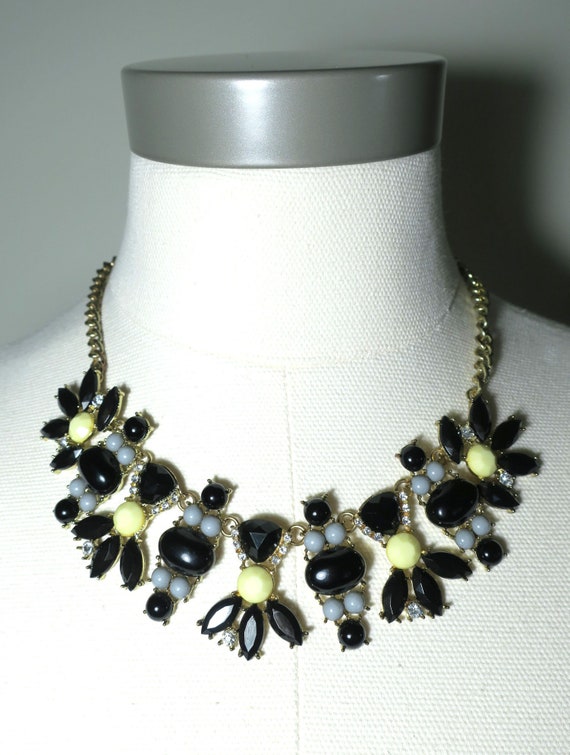 Vintage 90s necklace 50s style midcentury costume… - image 1