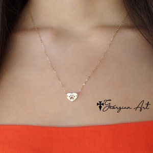 Dainty Paw Print Necklace in Heart Shape in Solid Gold: 10K, 14K or 18K - Animal Lover Necklace in Yellow, Rose or White Gold