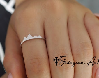 10k White Gold Wave Band Thumb Ring – High Polish, Size 8.75, Minimalist Design