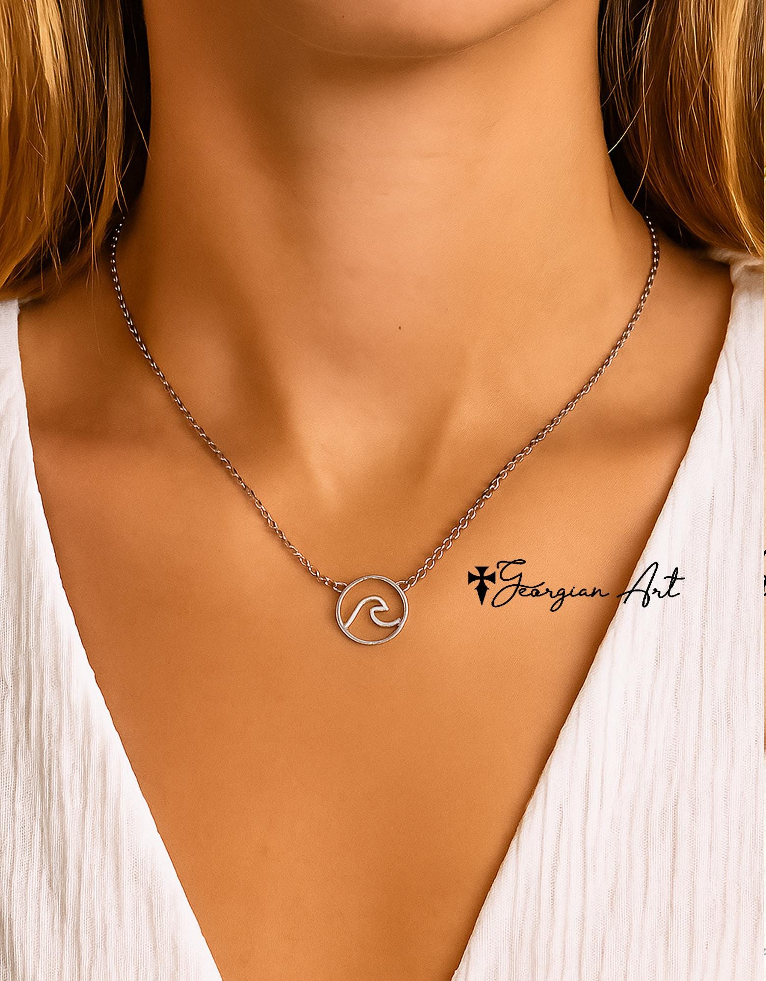 ネックレス・ペンダント Sculpted Wave Pendant Necklace #2704 (10K Gold) Wave Pendant Gold - Etsy Canada