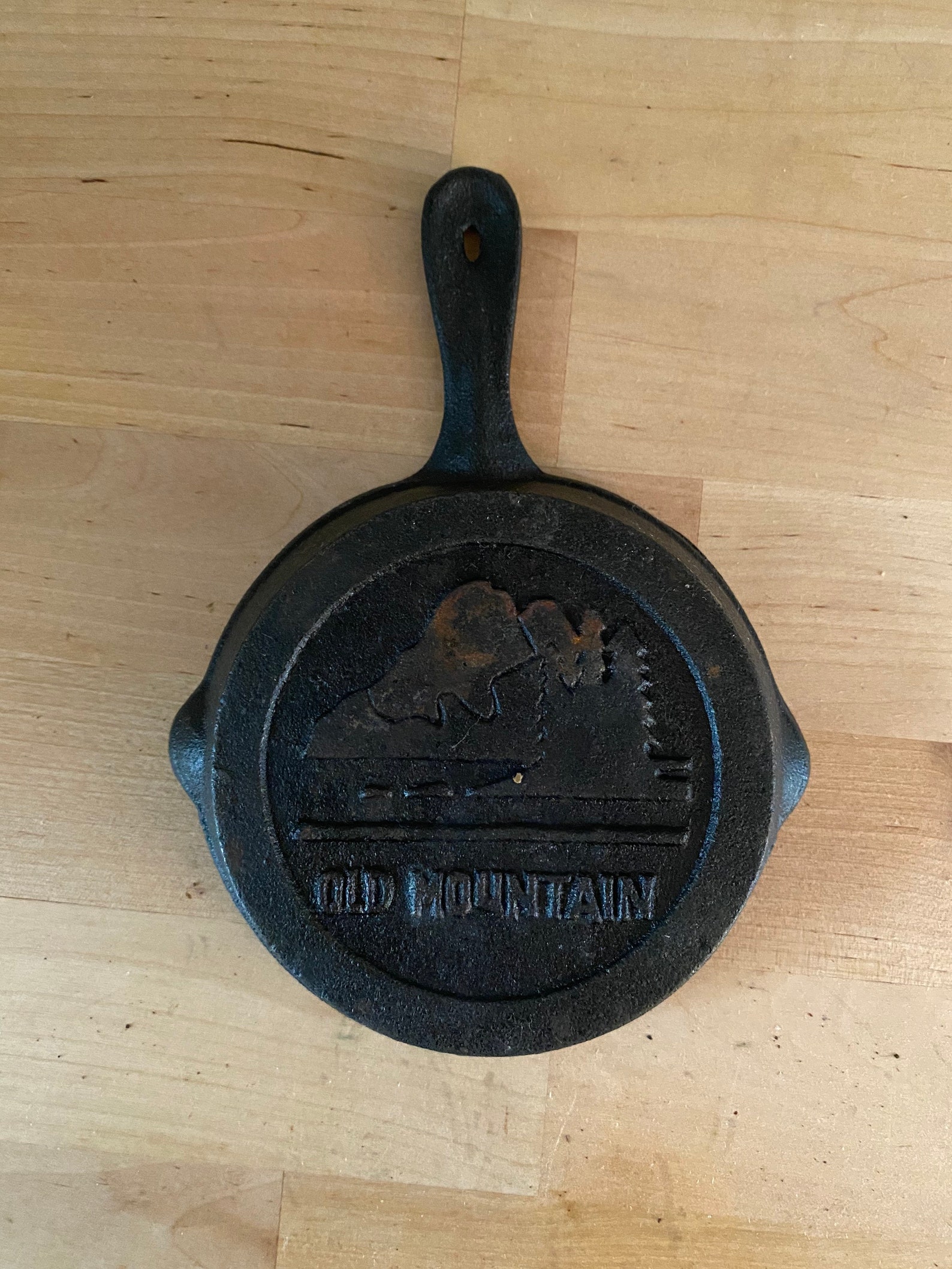 Vintage Mini Old Mountain Cast Iron Skillet 4 in diameter Etsy