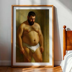 Puede incluir: Una obra de arte enmarcada representa un retrato de una persona en ropa interior blanca, con barba completa y expresión sombría. La obra se exhibe en una habitación con suelo de madera, una cama y una ventana.