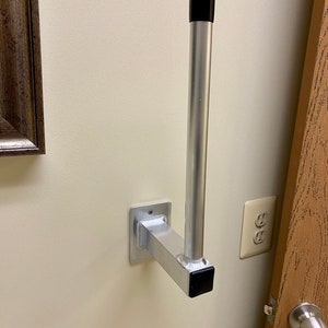 Welded Aluminum Paper Towel Holder (Can Be Mounted Vertical or Horizontal)