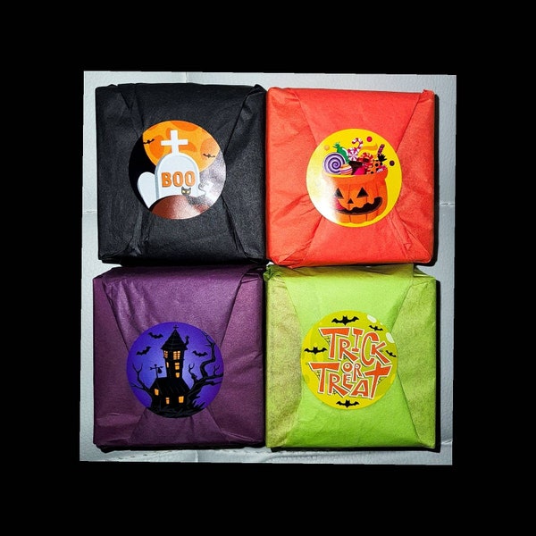 TRICK o TREAT BOX per ratti e piccoli animali. Perfetto per il foraggiamento e la rottura della noia, un delizioso regalo di Halloween per i tuoi fuzzies da aprire