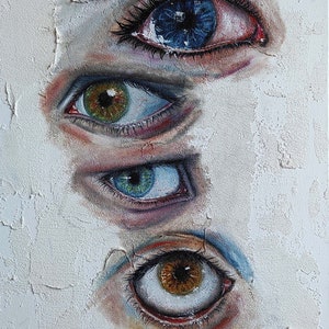 Puede incluir: Una pintura de cuatro ojos sobre un fondo blanco texturizado. Los ojos est&aacute;n pintados en diferentes colores, incluyendo azul, verde y marr&oacute;n. La pintura est&aacute; firmada "Kushnir I. 2022" en la esquina inferior derecha.