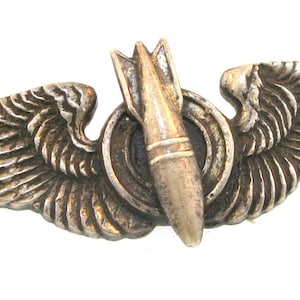 Vintage Sterling Silver 1st Edition WWII Luxenberg New York Bombardier &quot;C&quot; Clasp Pin