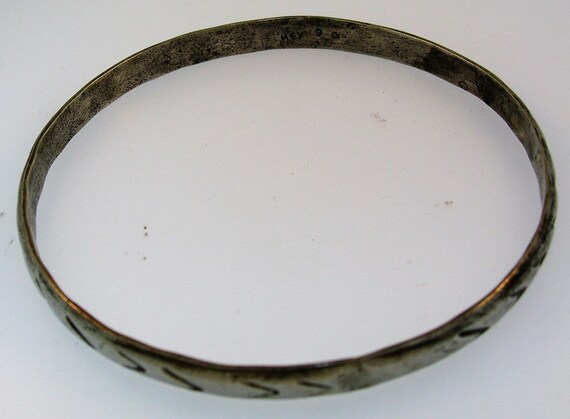 Vintage Sterling Silver Handmade Mexican Bangle - image 6