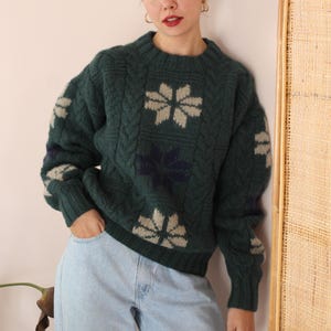 90s Vintage Wool Pullover Unisex, Vintage Geometric Print Pullover Sweater, Green Wool Pullover Sweater Unisex, UK 18 / US 14