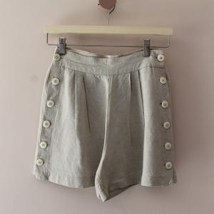Vintage Linen Shorts, High Waisted Linen Shorts, Vintage Linen Beige Shorts,  Vintage Linen Gray Shorts, Linen Blend Shorts, UK 8-10 /US 4-6