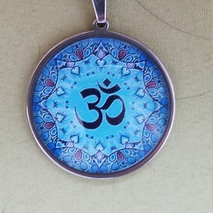 om meditation chanting sound necklace