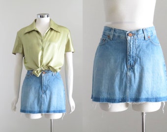 Denim Mini Skirt, Womens Y2K Skirt, Aesthetic Skirt, Micro Skirt, Blue Jean Mini Skirt, Denim Skirt, Petite Small, 29.5" Mid Waist, W28 W29