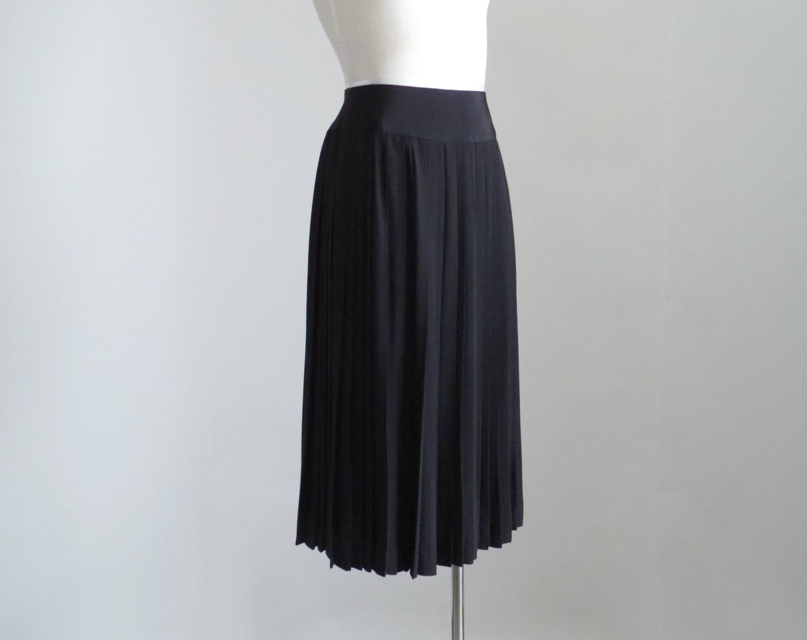 Black Tea Length Skirt Womens Pleated Skirt Minimal Midi | Etsy