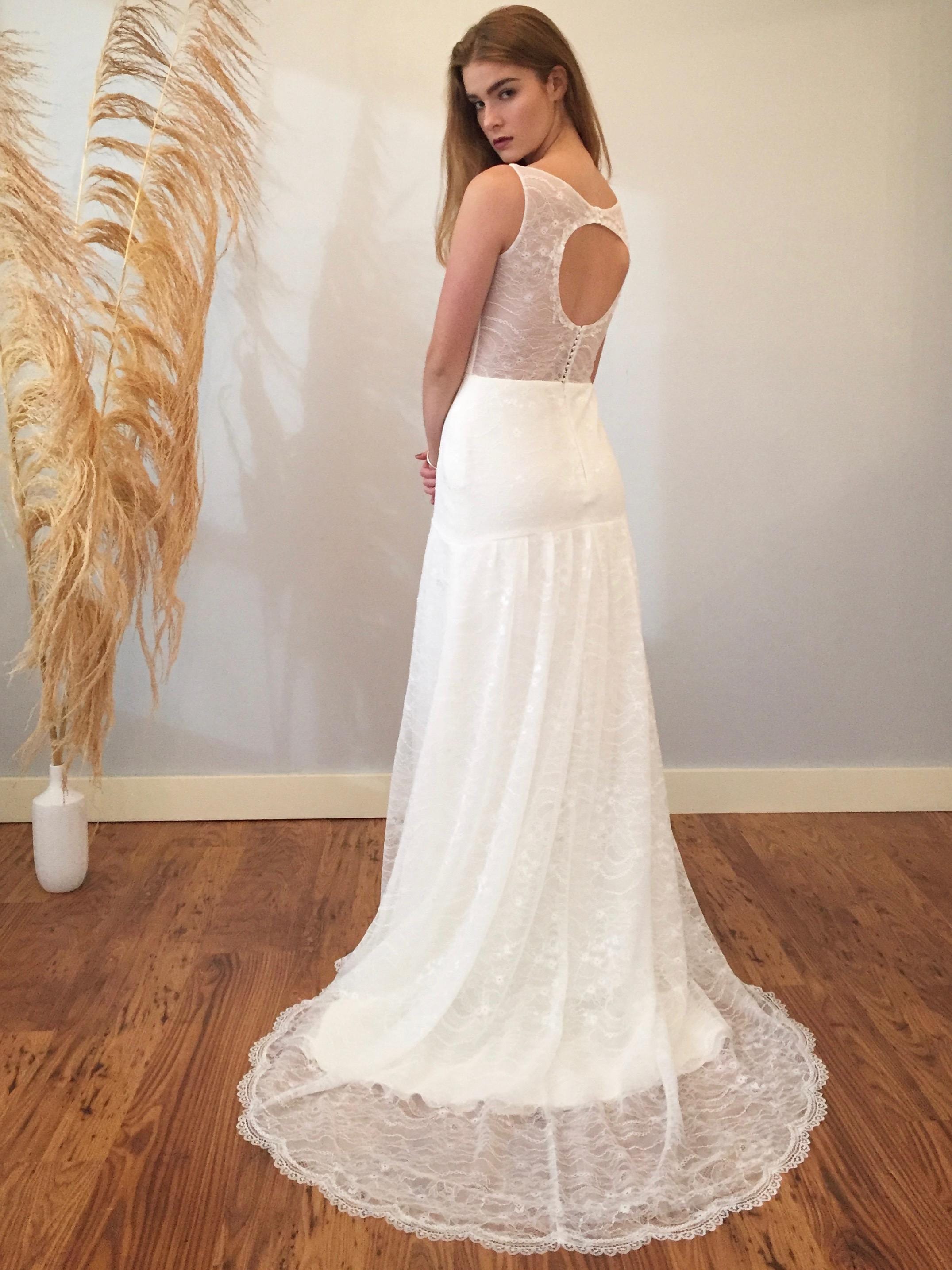 Peekaboo Lace Wedding Dress - Etsy Canada
