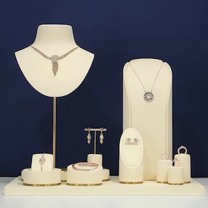 Beige Elegant Jewelry Display Set, Collare Display Set, Collar Display Stand, Collar Display Busto para espectáculo de artesanía, Ring Display Set