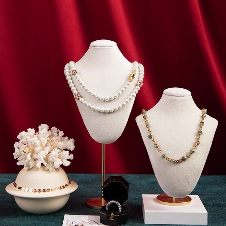 GemeShou Velvet necklace display for selling, White Germany