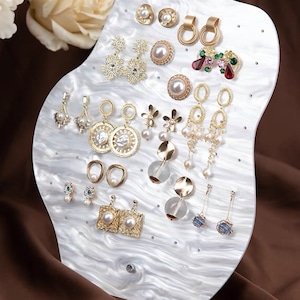 Shell Earring holder stand,  White Earrings Display Rack, Stud Holder, Earring Display Stand, Earring display tree, Earring holder frame