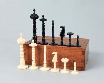 Morphy Bone Barleycorn Chess Pieces - www.