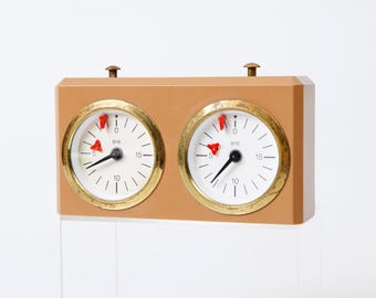 ヴィンテージ Alpha 522 ギロチン チェス クロック、ドイツ製、1960