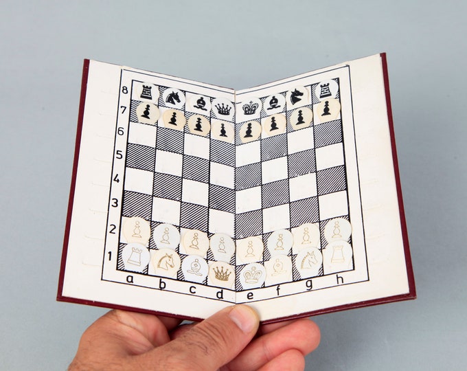 Vintage Pocket Chess Set With Flat Chess Pieces Miniature Etsy