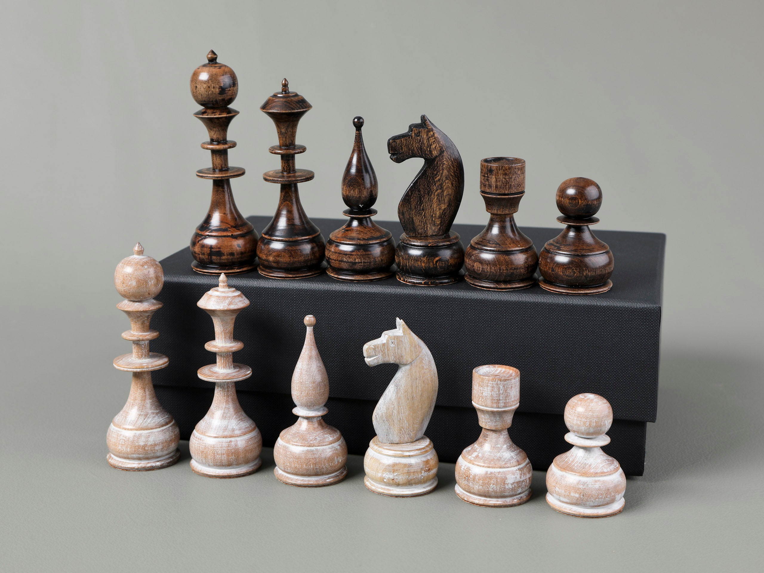 The Chess Schach - Home  Artistically Restored Vintage Chess Sets