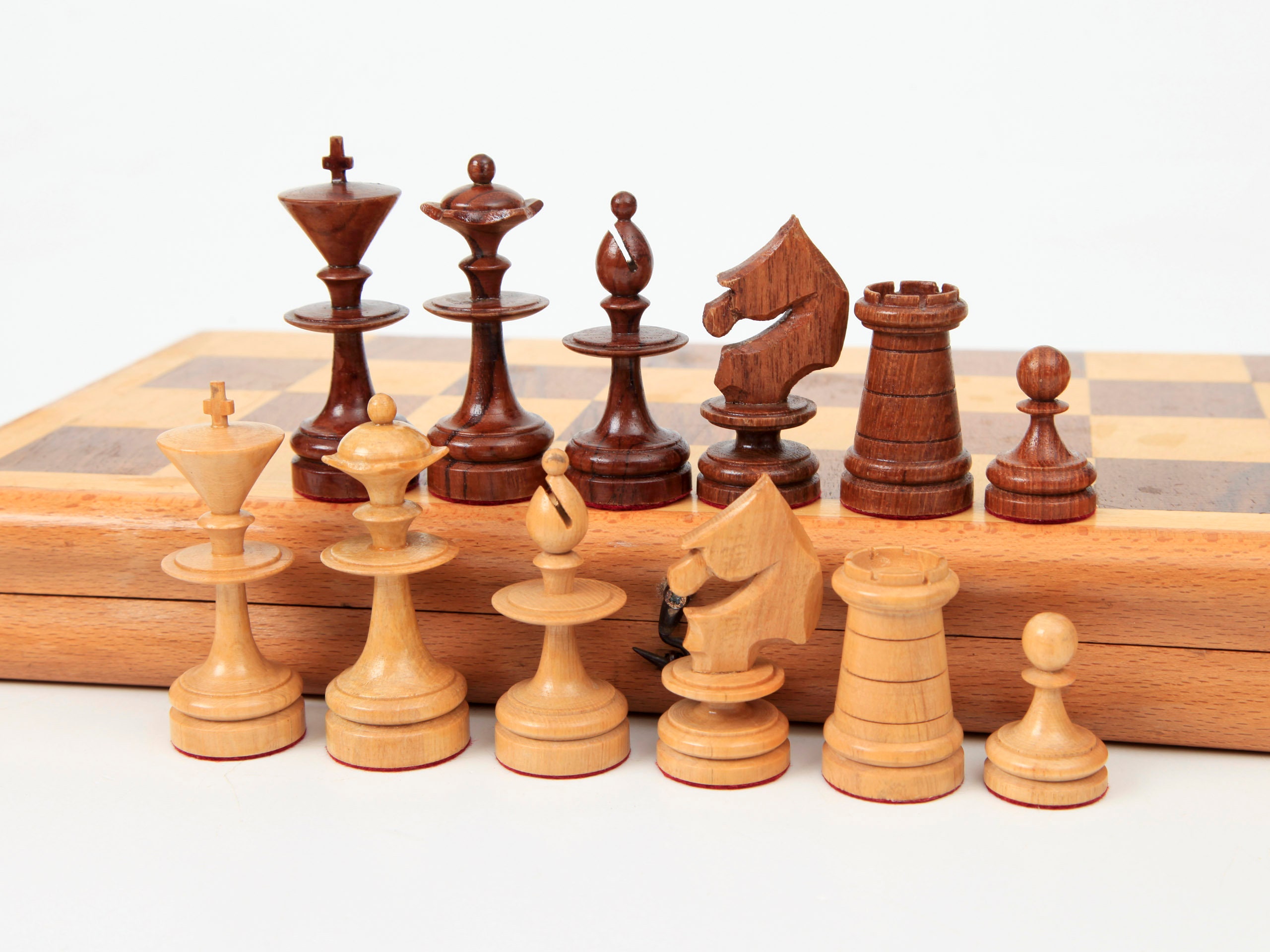  Chess Set, 15x15 Folding Magnetic Wooden Standard