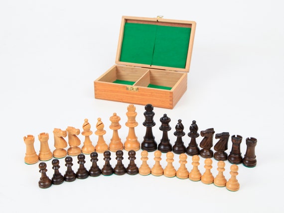 Vintage Yugoslavian Chess Set with Folding board KH 10 cm/4 -  Portugal