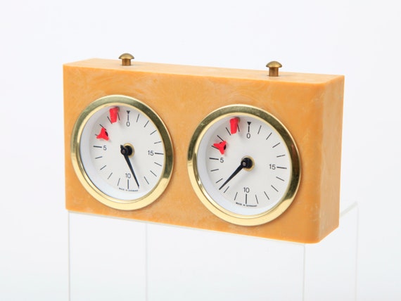 Looking for a nice analogue chess clock : r/chess