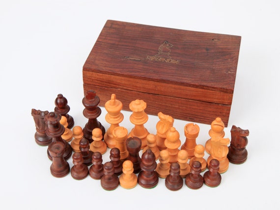 Repro 1890 French Lardy Staunton Chess Pieces Only Set – Ebonised & Boxwood