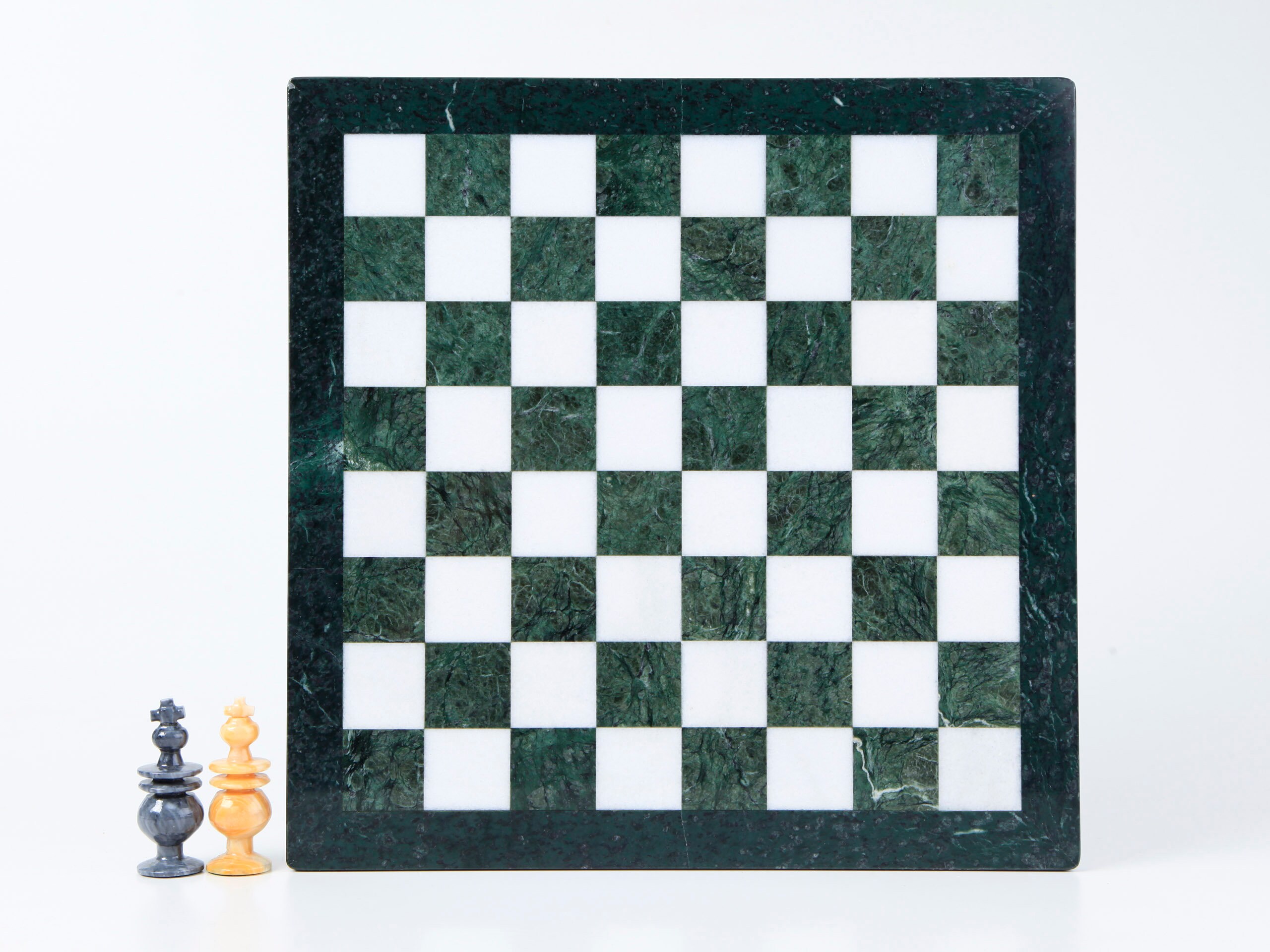 Antochia Crafts 14 Inches Custom Chess Set - Boxed Wooden Personalized –  ToysCentral - Europe