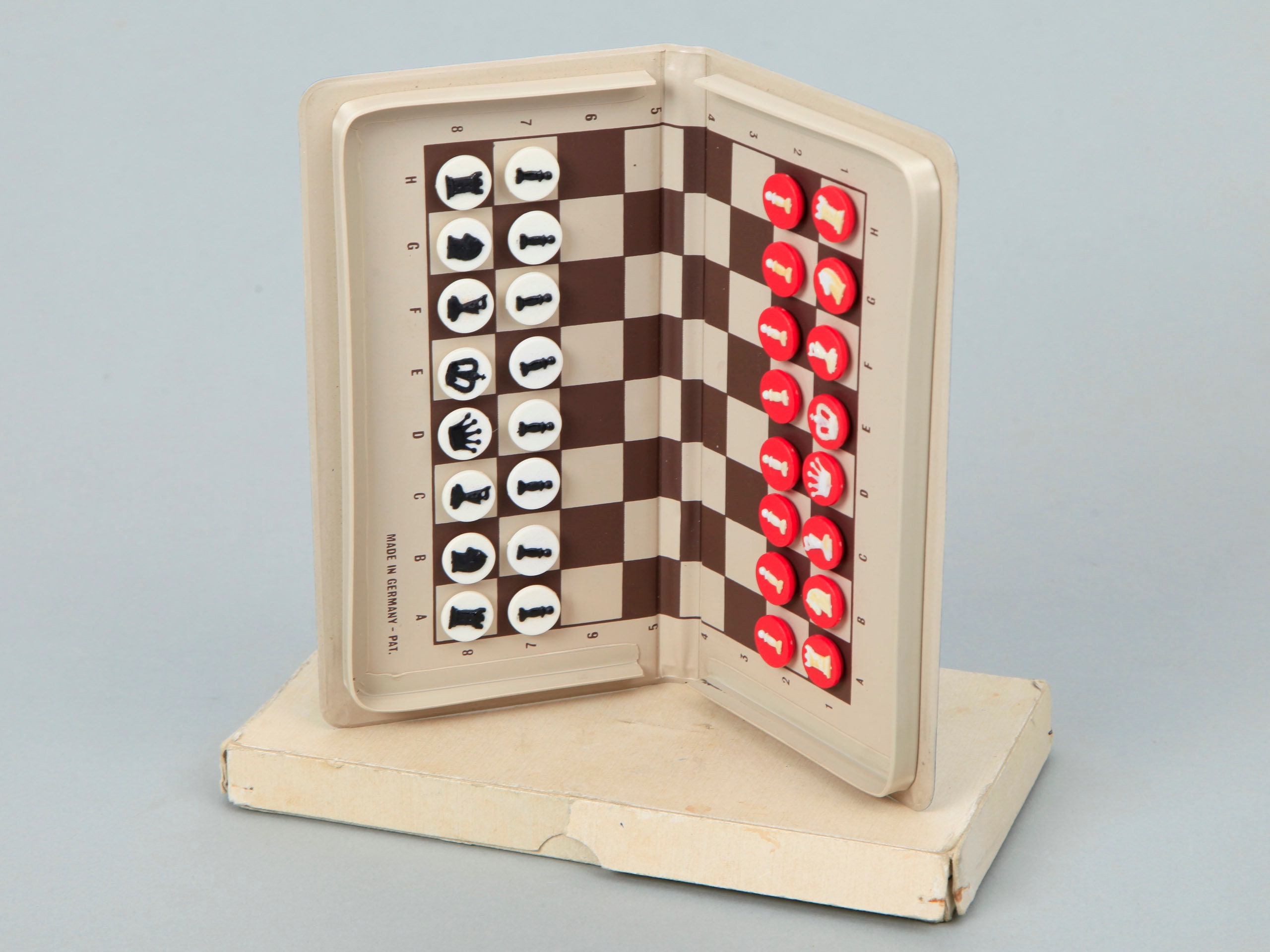4x Vintage Magnetic Pocket Travel Games: Backgammon, Baseball