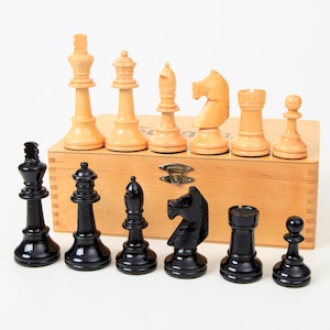 Vintage German Tournament Chess Set, KH 9cm/3,5&quot;.,1970&#39;s Weighted Staunton Chess Set with Original Storage Box