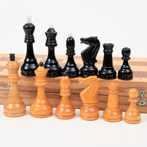 Juego de ajedrez soviético antiguo de gran maestro con tablero plegable, KH 11,5 cm/4,5 in, juego de ajedrez de torneo de la URSS con peso de los años 80, 4 piezas de ajedrez GM