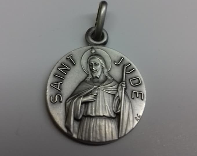 FREE SHIPMENT Medal pendant of St Jude 16mm silver sterling 925/1000 amazing details french handmade 16 millimeters very beautiful work
