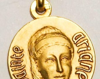 Medal Sainte Ariane gold plated 3 microns diameter 18mm handmade in France