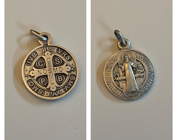 FREE SHIPMENT Medal pendant of Benedict 16mm silver 925/1000 amazing details french handmade 16 millimeters very beautiful work