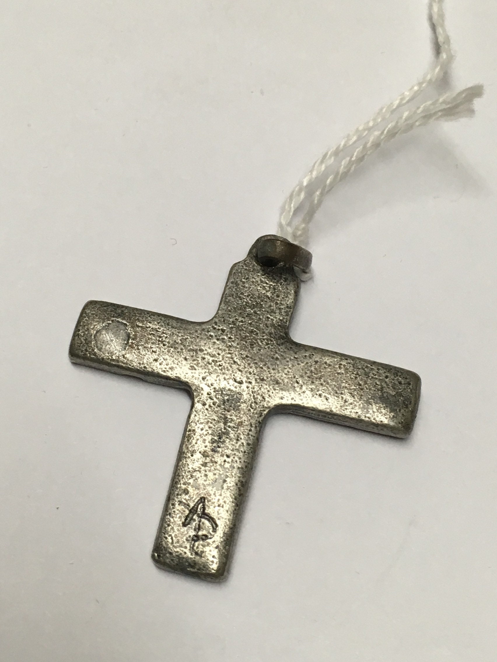 Antique style pewter cross pendant
