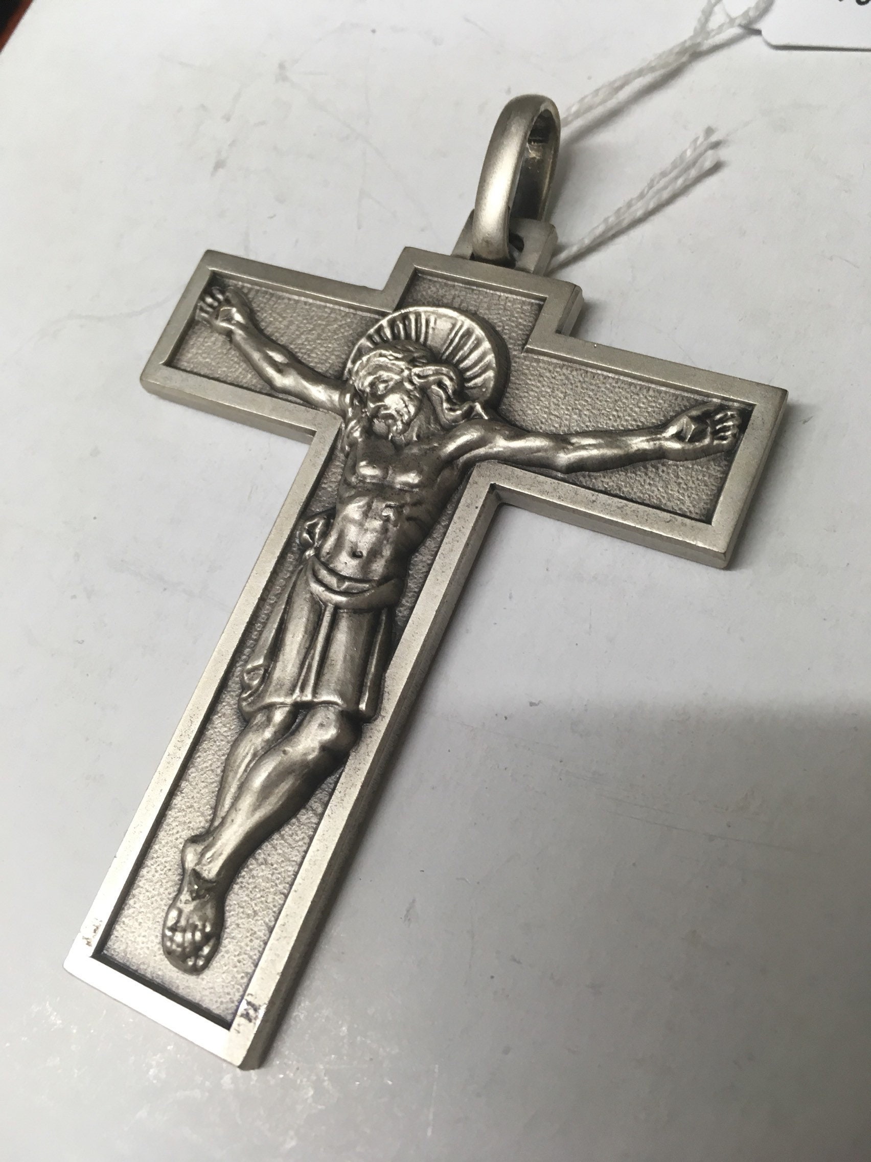 Art Religieux, Croix Crucifix en Metal avec Jesus sur La Croix