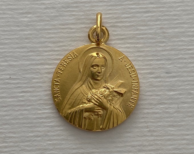 FREE SHIPMENT Medal pendant of Sant Jude 16mm gold plated 3 microns amazing details french handmade 16 millimeters very beautiful work